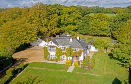 Divine New Forest home + hot tub